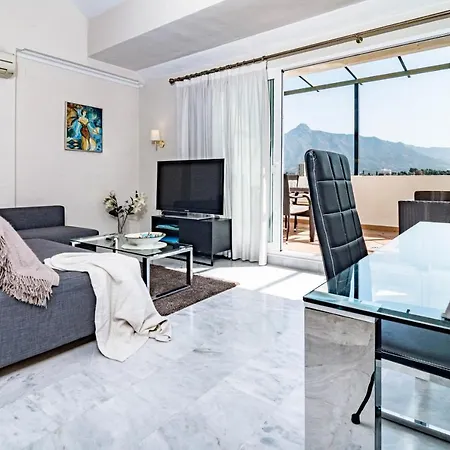 Апартаменты Spacious 2 Bedroom In Puerto Banus With A Private Terrace And Mountain Views