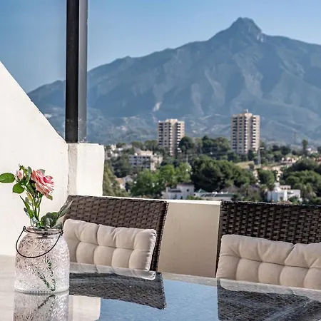 Апартаменты Spacious 2 Bedroom In Puerto Banus With A Private Terrace And Mountain Views
